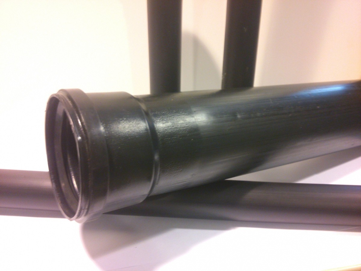 Труба канализационная черная Ø 108(ДУ100) х 1000 мм  по цене 574 .
