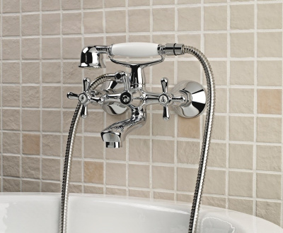 201 ROMANTIK   Смеситель для ванны, излив 110мм с классической кран-буксой лейкой Антика MOFEM 