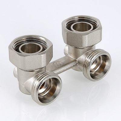 Узел для нижнего подключения  радиатора мультифлекс VALTEC угловой