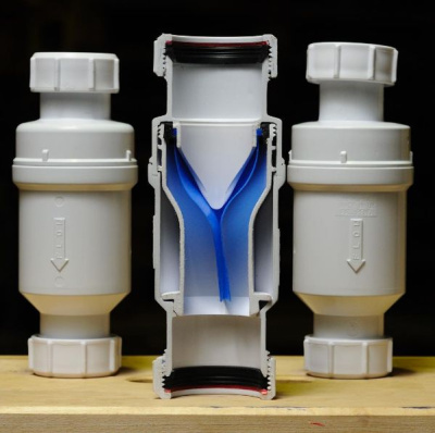 MRNRV32 Самозакрывающийся сливной клапан ("сухой" сифон); вход 1 1/4"«мама», выход компрессионный Ду