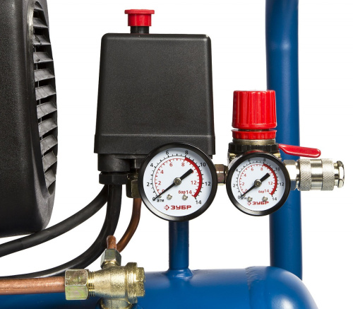 Компрессор ЗУБР "ПРОФЕССИОНАЛ"воздушный,поршневой,маслянный 2200 Вт, 310 л/мин,8 бар, 24