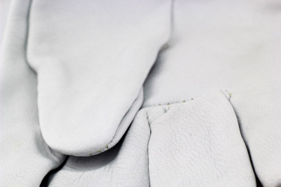 Краги кожаные "Аргон", длина 35 см , размер L , цвет белый/корич. , FOXWELD