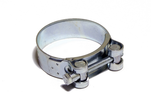 Хомут шарнирный усиленный VERS W1 17-19/18 оцинкованный