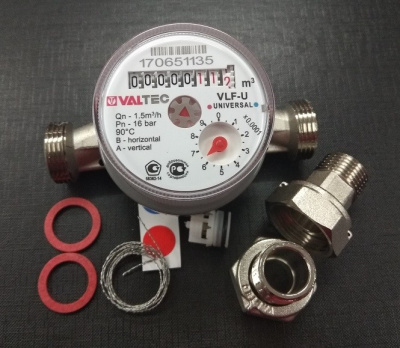 Водосчетчик VALTEC универсальный квартирный до +90С, 1,5м3, 1/2", 110 мм. (NEW) 