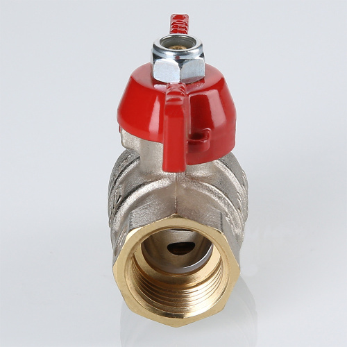 Кран шаровой ENOLGAS BASIC вн.-нар. 1/2" S.218.04 БАБОЧКА