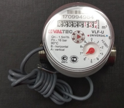 Водосчетчик универсальный Valtec с импульсным выходом, БЕЗ СГОНОВ, до +90^С, 1,5м3, 1/2", 80 мм