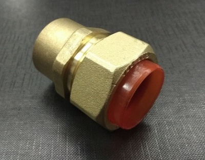 Соединение 15 х 1/2" Внутренняя резьба ГАЗ KOFULSO