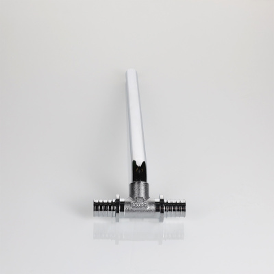 Аксиальный фитинг- тройник с хромированной латунной трубкой короткий 20(2,8)х15х16(2,2) L 300 мм