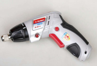 Отвертка  аккумуляторная Li-ion 3,6 В, крутящий момент 3 Hm , 6 уровней +1 , КОМПЛЕКТ + ЗУБР