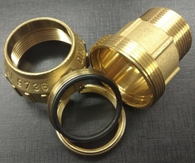 Соединение 50 х 1.1/2" Наружняя резьба Латунь для труб ПНД  TIEMME  3400009