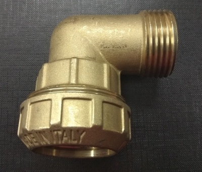 Угол 32 х 1" Наружняя резьба Латунь для труб ПНД Itap