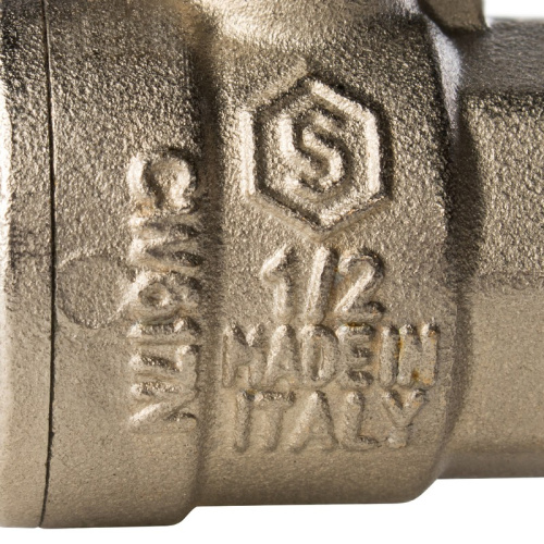 Полнопроходной шаровый кран  1" ручка бабочка резьба внутренняя - наружная STOUT 