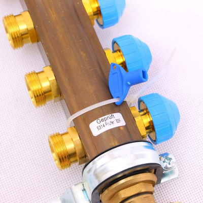 Коллекторная группа 1х 3/4" на 11 контуров с расходомерами HKV/T  WATTS теплый пол