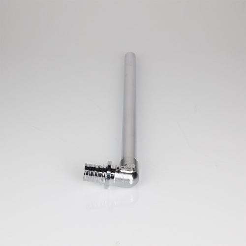 Угловой аксиальный фитинг с хромированной латунной трубкой короткий 20(2,8)х15 L 300 мм