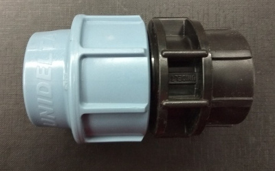 Соединение (Муфта)   Внутренняя резьба 40 х 1.1/4" PN16 UNIDELTA компрессионная