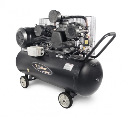 Компрессор AEROMAX 700/150 масляный, ременной 5.5 кВт / 380V 700 л/мин FOXWELD