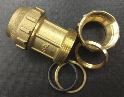 Соединение (муфта обжимная) 63 х 63 латунь для труб ПНД  TIEMME  3400015