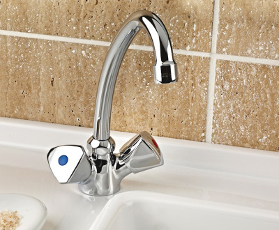 105 E NOVA CER 130  Смеситель для умывальника, излив 130 мм. с керамической кран-буксой MOFEM