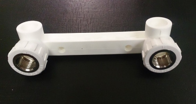 Водорозетка на планке полипропиленовая PPRC D20*1/2 ВР  белая РОССИЯ (упаковка 18 шт)  21600 КРОСС