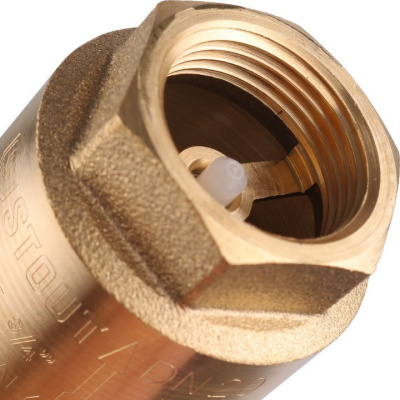 Клапан обратный пружинный муфтовый с пластиковым седлом 3/4" STOUT SVC-0012-000020