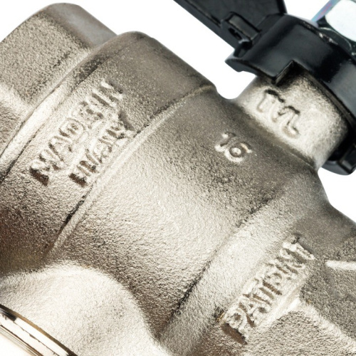 Кран шаровой с фильтром  1" резьба вн.-вн., ручка ,бабочка  STOUT